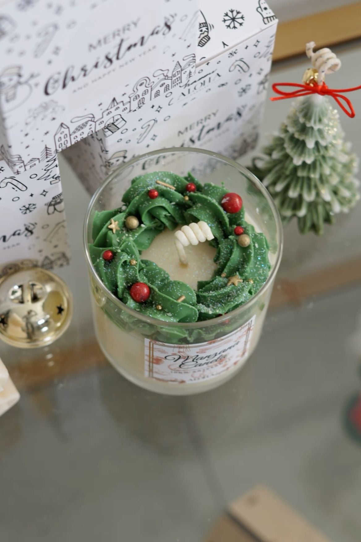 CHRISTMAS WREATH